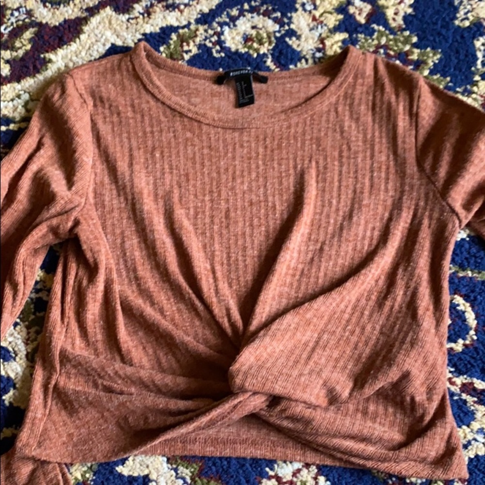 Long sleeve crop top